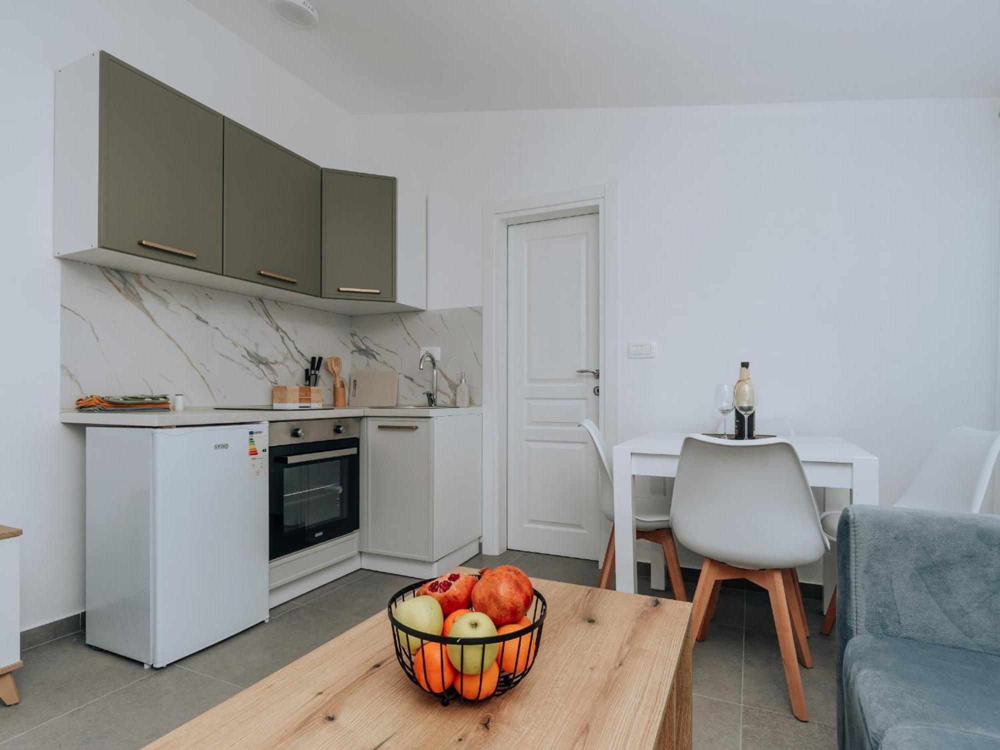 Apartments Milivojevic Бар Екстер'єр фото