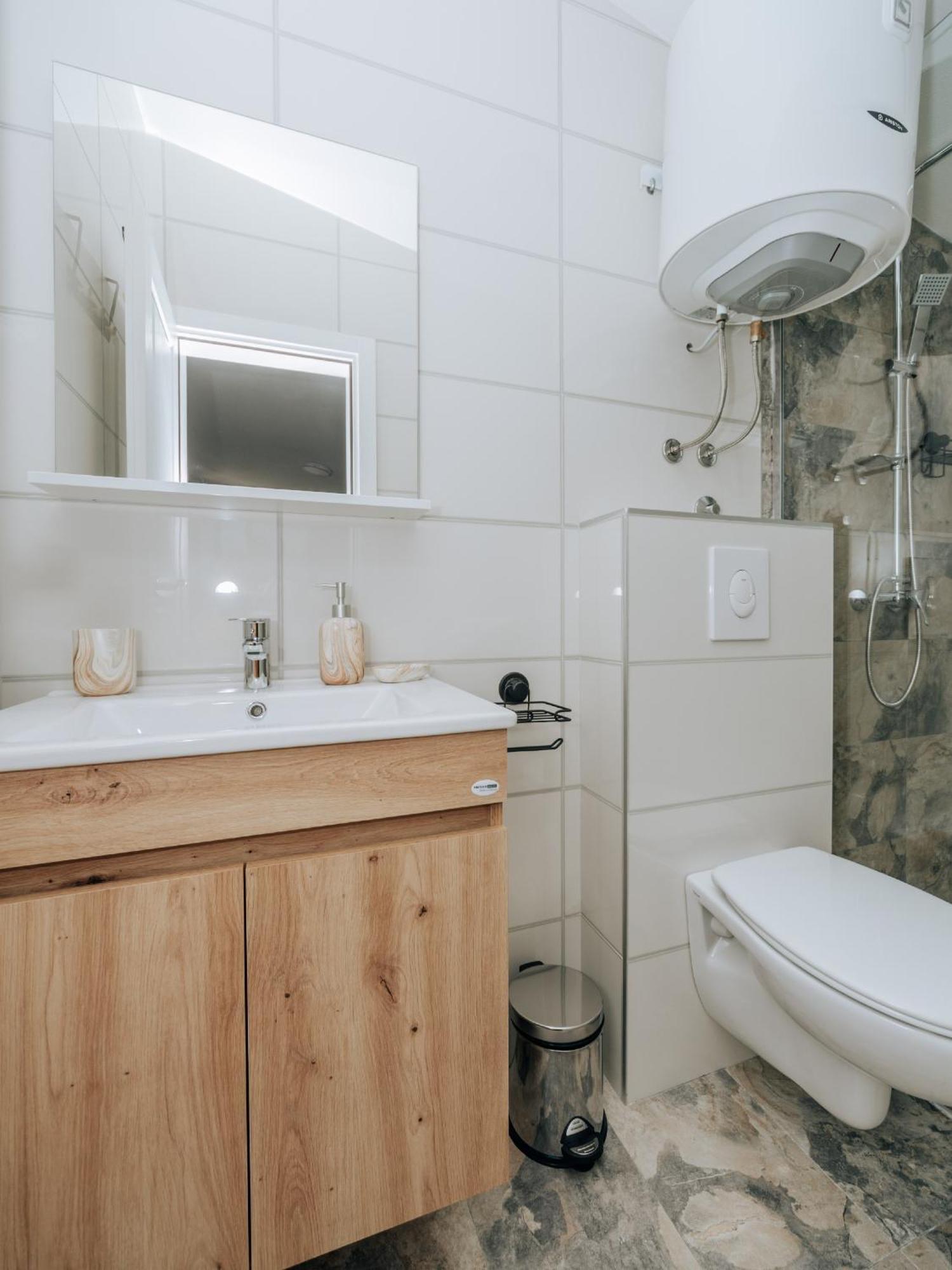 Apartments Milivojevic Бар Екстер'єр фото