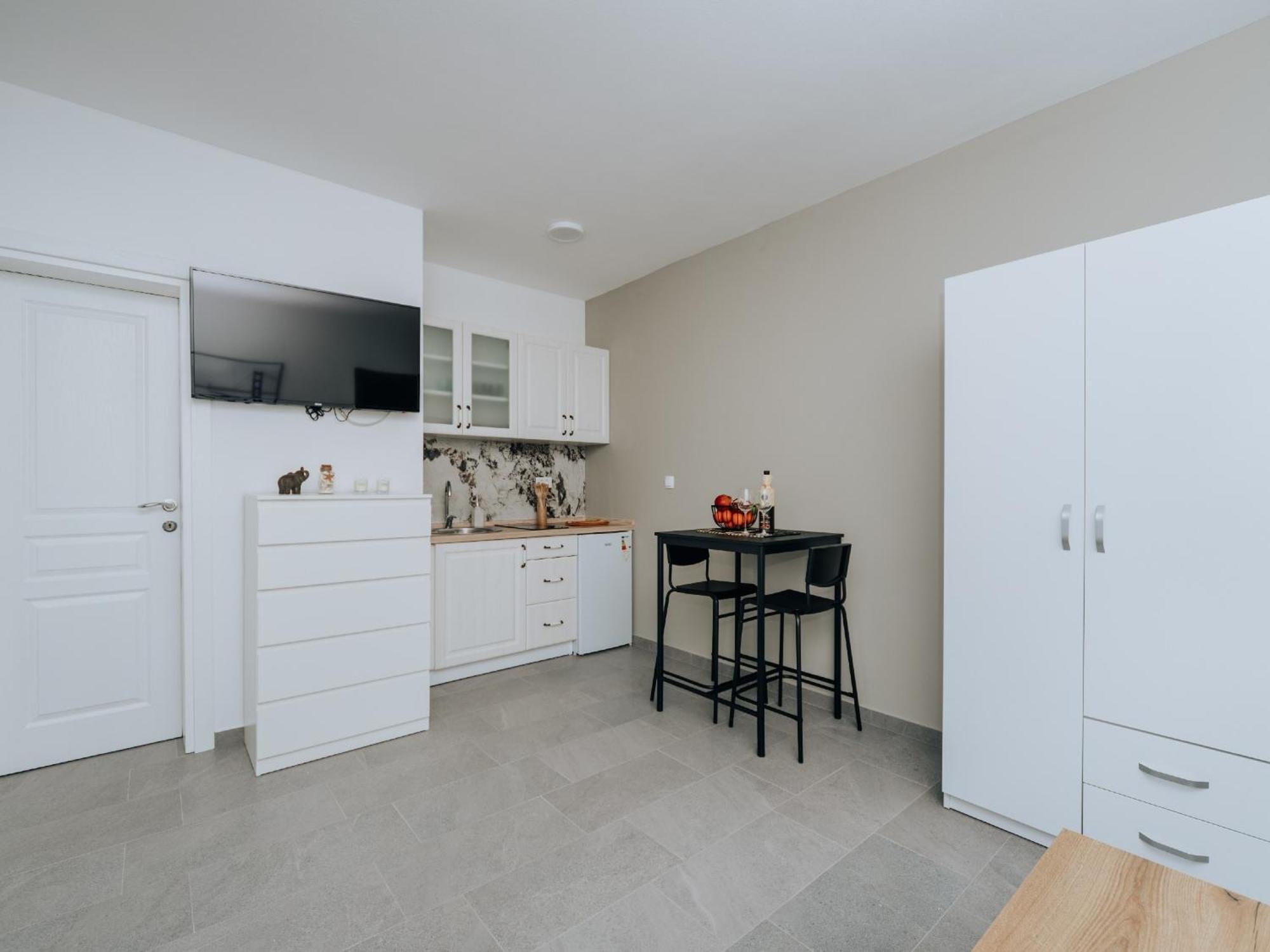 Apartments Milivojevic Бар Екстер'єр фото