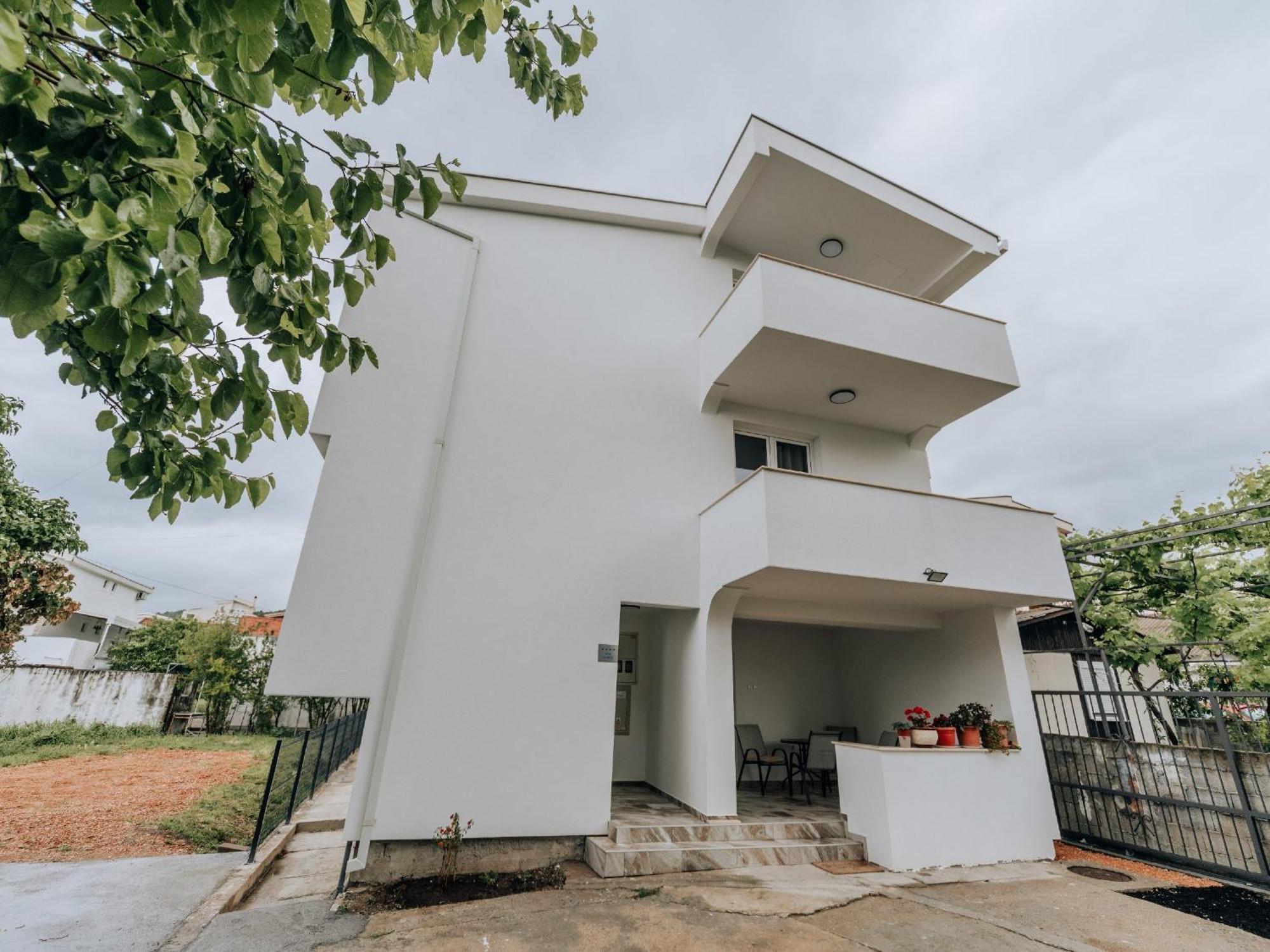 Apartments Milivojevic Бар Екстер'єр фото