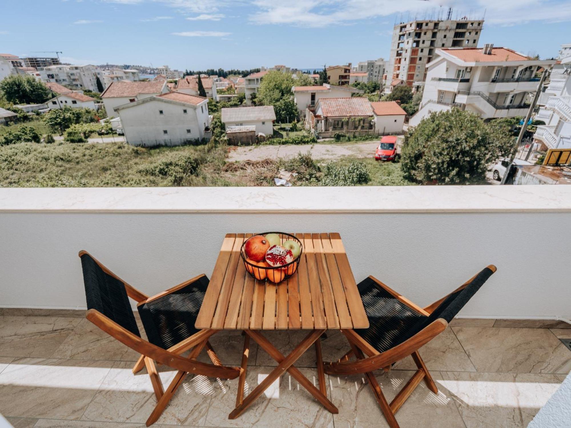 Apartments Milivojevic Бар Екстер'єр фото