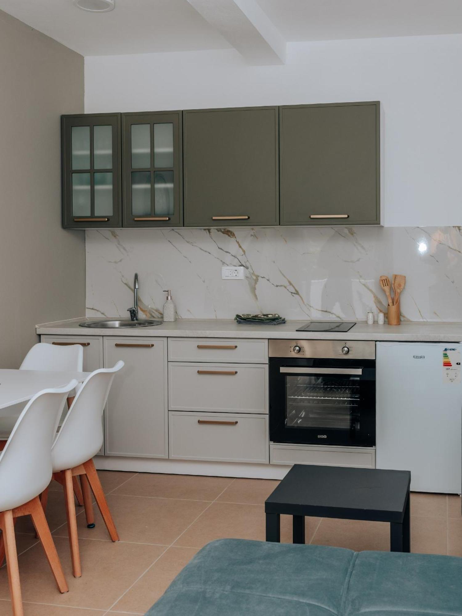 Apartments Milivojevic Бар Екстер'єр фото