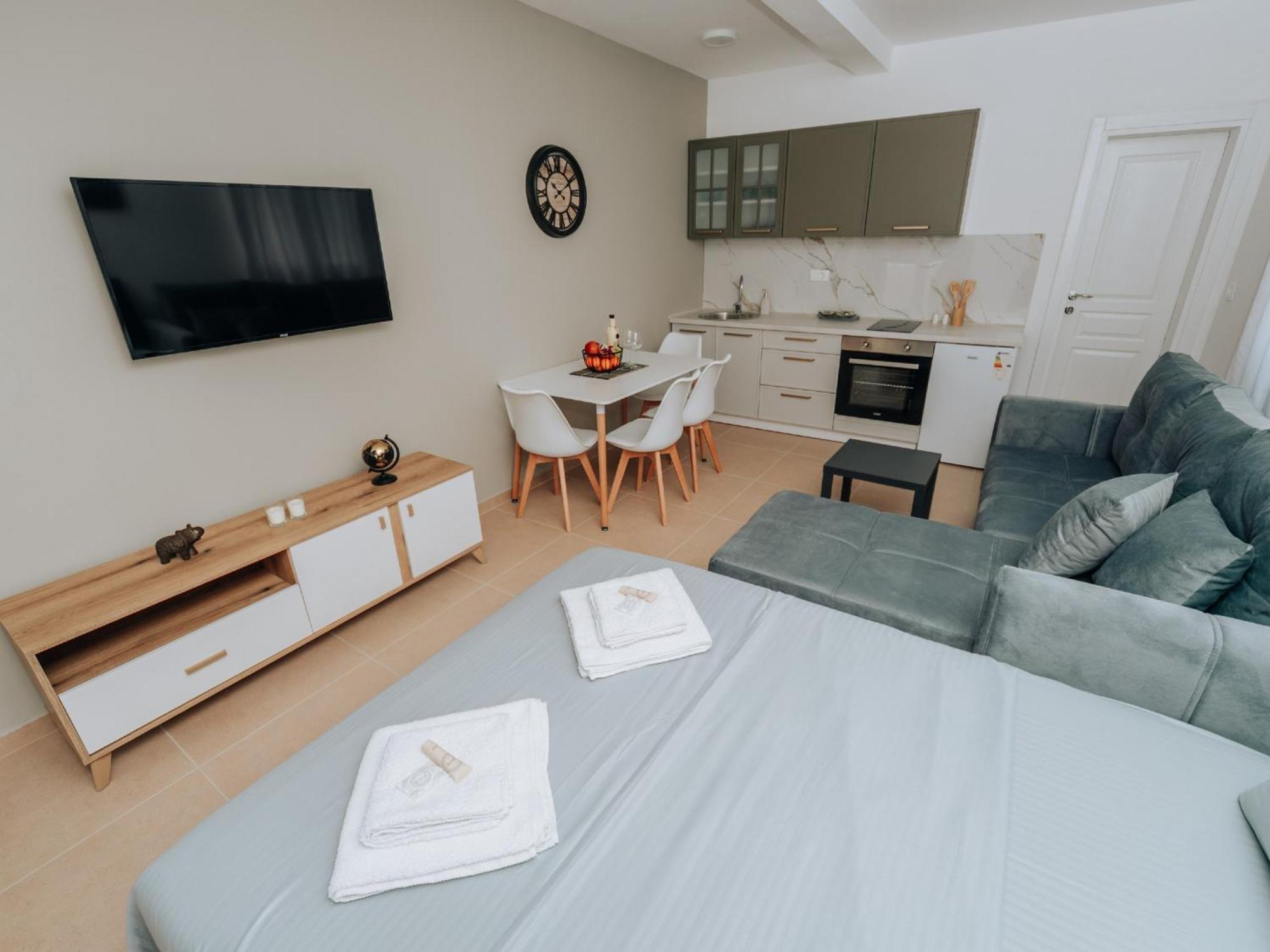 Apartments Milivojevic Бар Екстер'єр фото