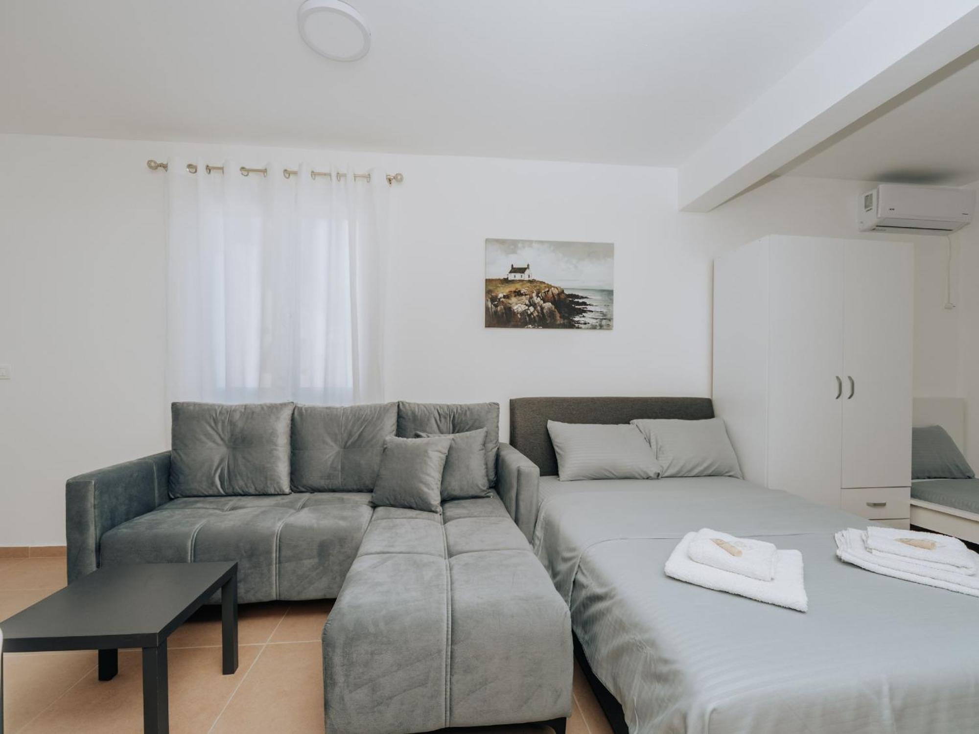 Apartments Milivojevic Бар Екстер'єр фото