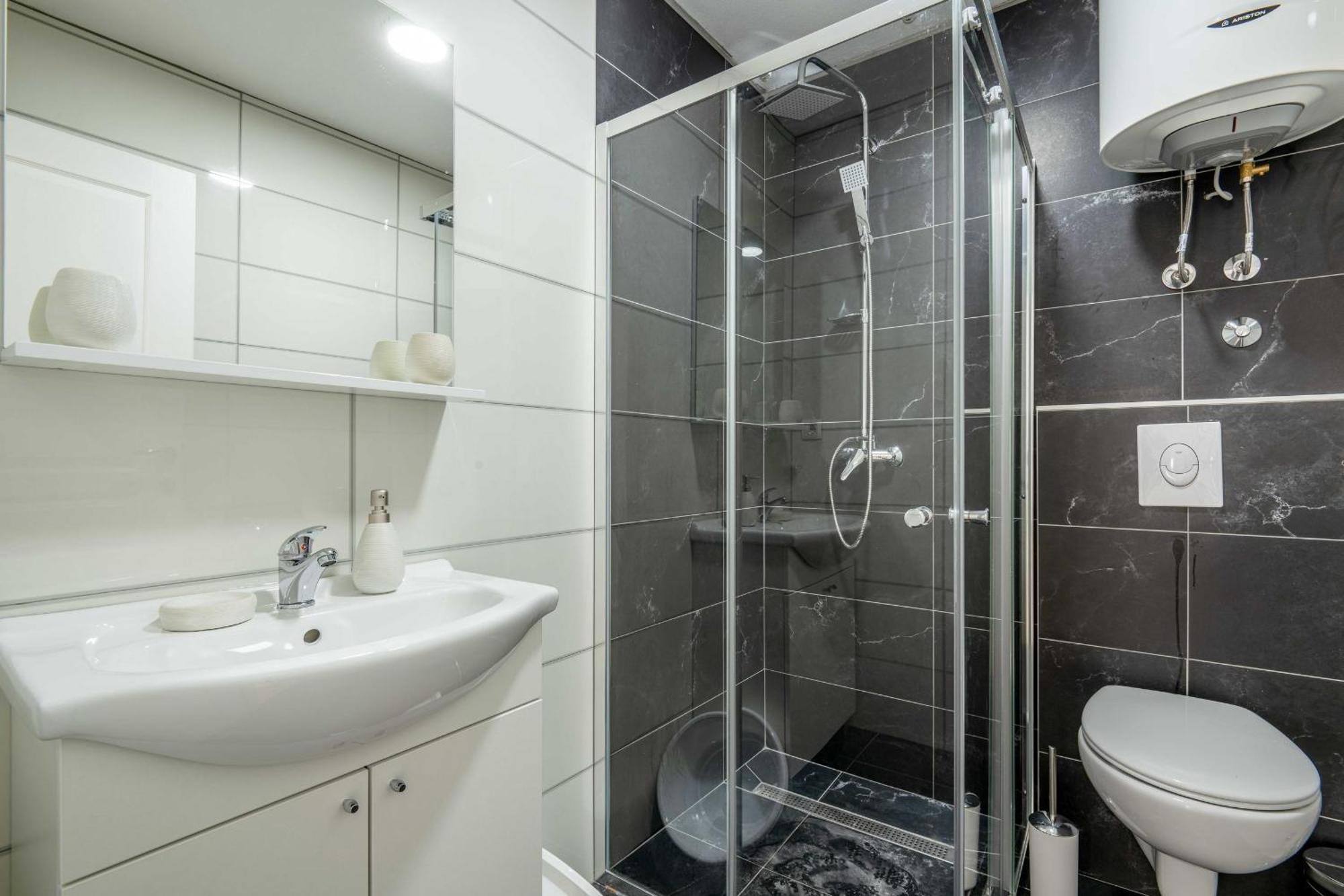 Apartments Milivojevic Бар Номер фото