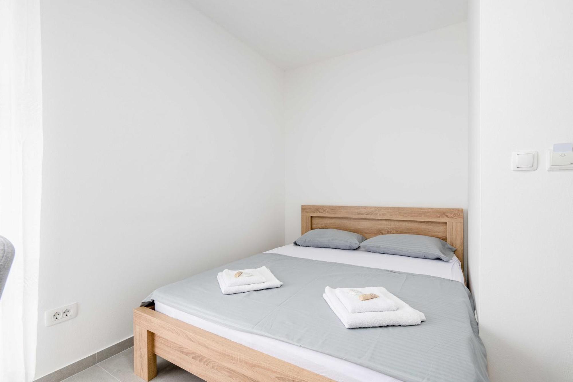 Apartments Milivojevic Бар Екстер'єр фото