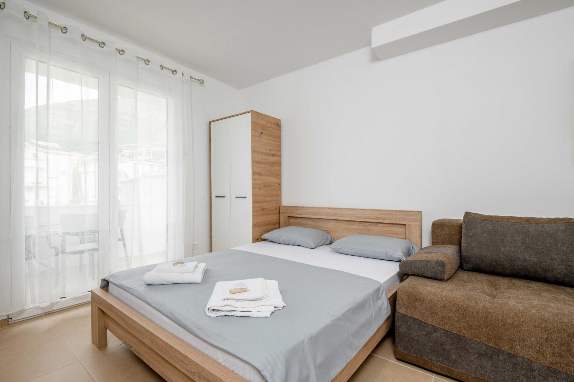 Apartments Milivojevic Бар Екстер'єр фото