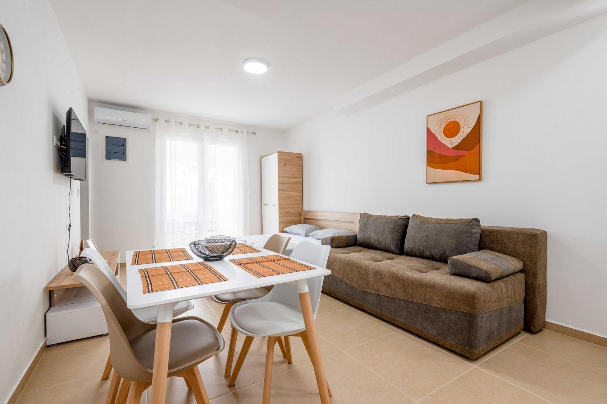 Apartments Milivojevic Бар Екстер'єр фото